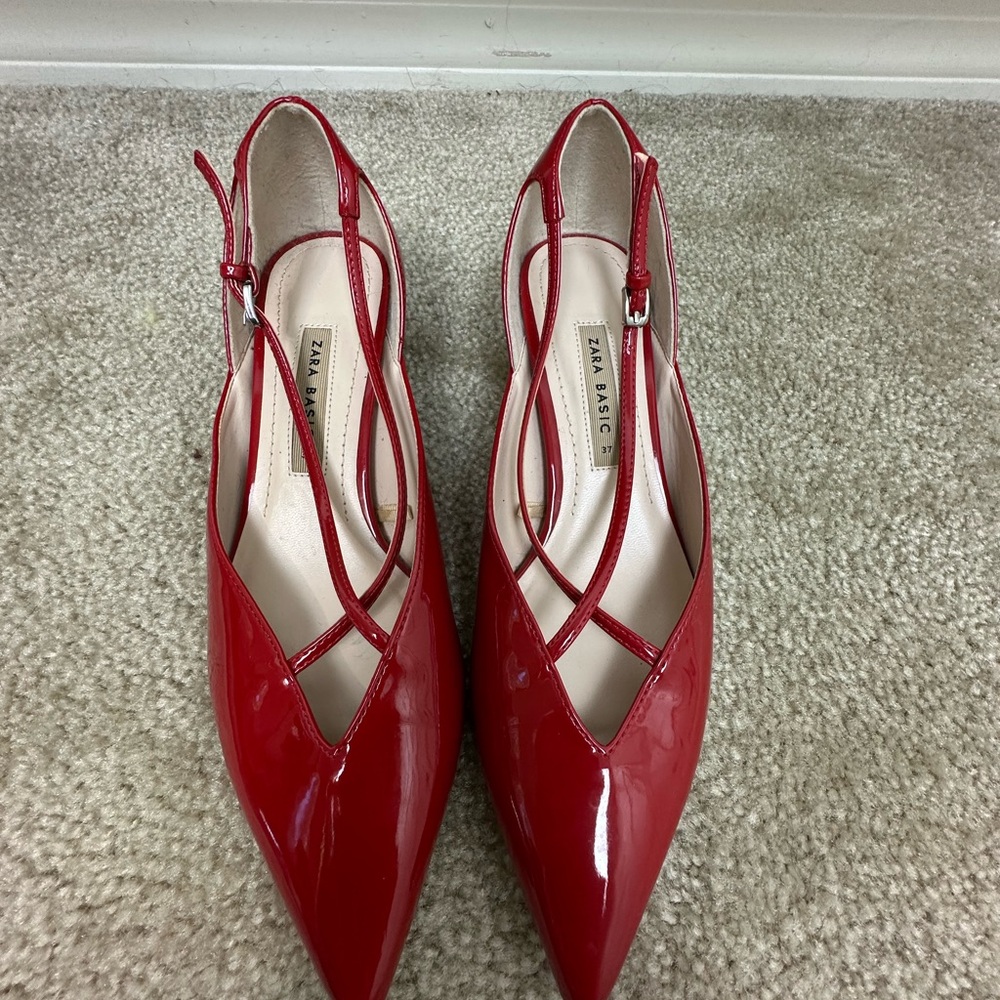 Zara Red Sandals Mule Shoes Kitten Heel Size: 37 US 6.5